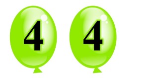המספר 44 בצורת בלון
